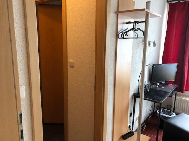 Отель Saarland Lebach