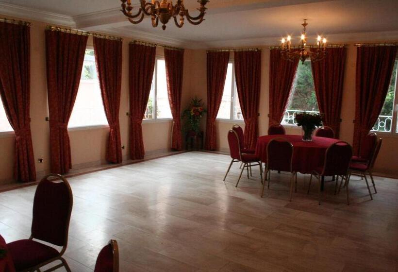 בית מלון כפרי Saint Alban