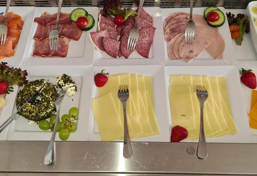 Отель Schleimünde