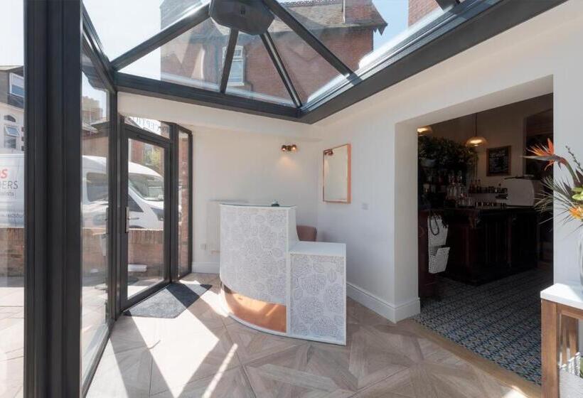 Somerset House Boutique Hotel And Restaurant