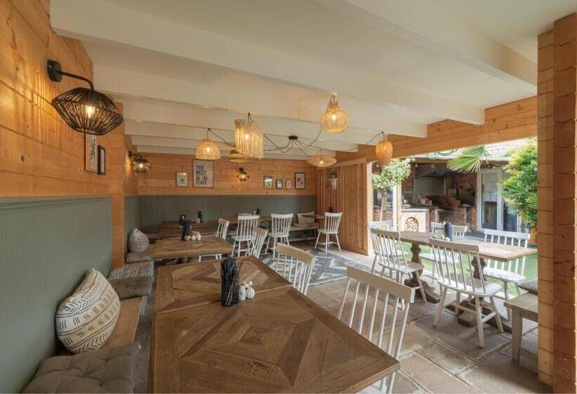 Somerset House Boutique Hotel And Restaurant