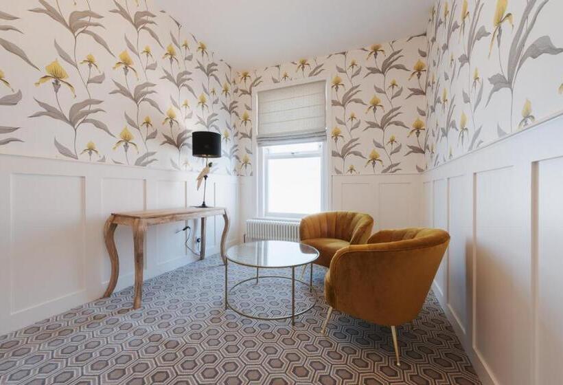 Somerset House Boutique Hotel And Restaurant