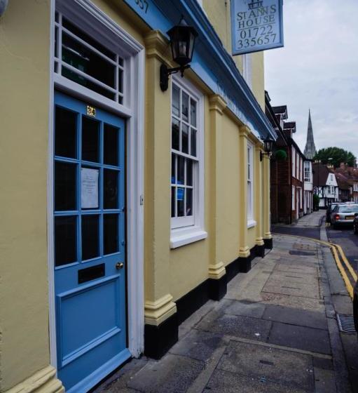 Отель St Anns Guest House