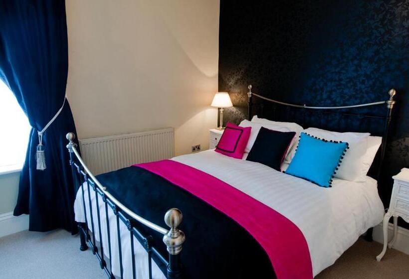 ホテル The Grafton