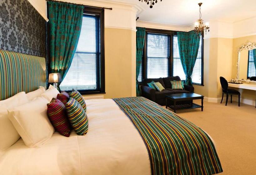 ホテル The Grafton