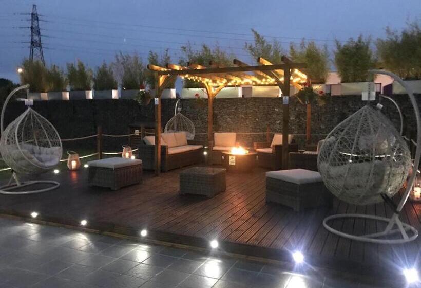 فندق The Malvern