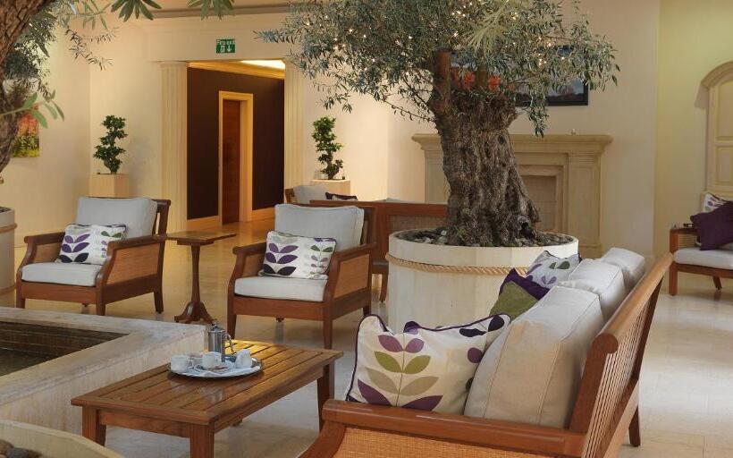 فندق The Malvern