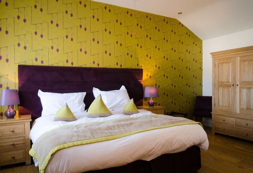 בית מלון כפרי The Old House At Home