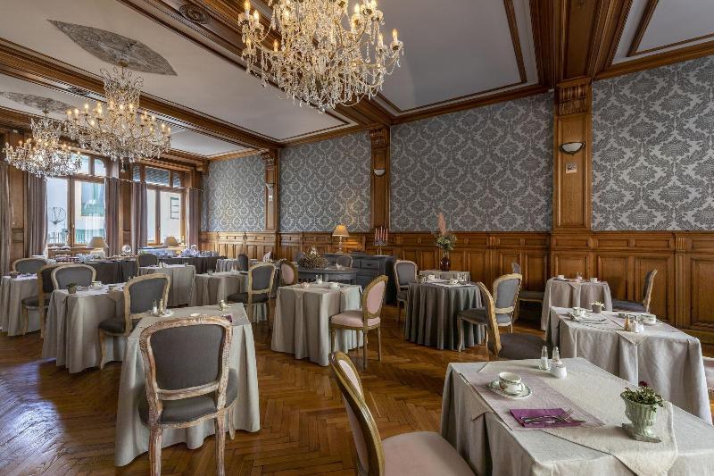 ホテル The Originals Boutique, Hôtel De La Balance, Montbéliard