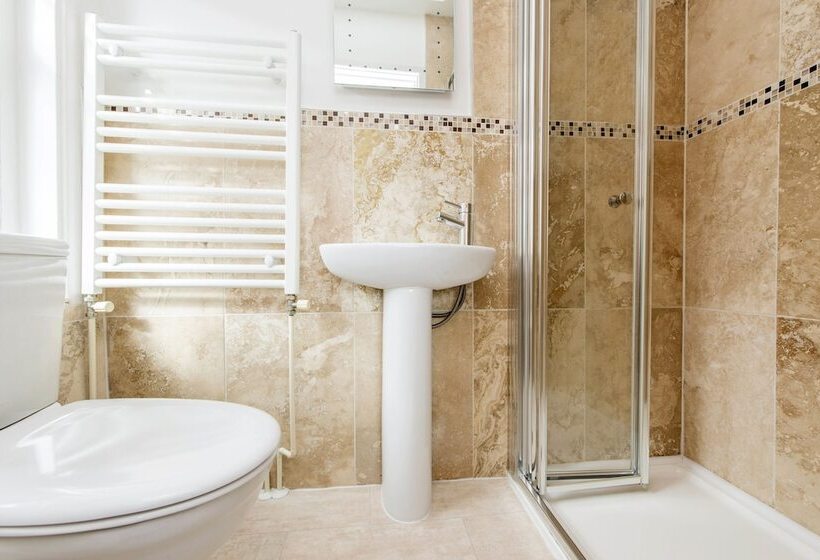 فندق The Pebbles   Adults Only