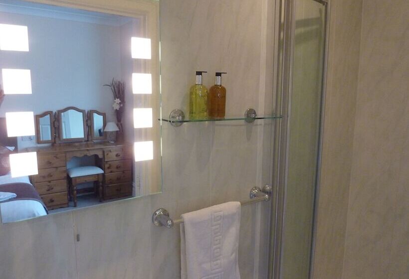 فندق The Pebbles   Adults Only