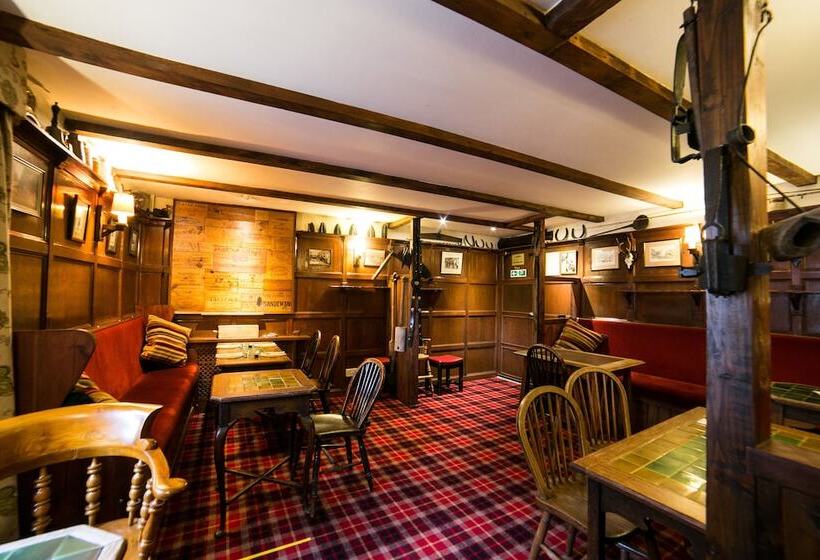 ホテル The Pheasant Inn