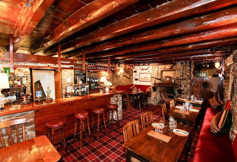 ホテル The Pheasant Inn