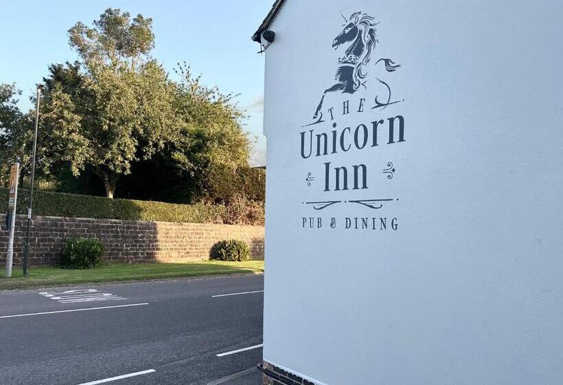 酒店 The Unicorn Inn