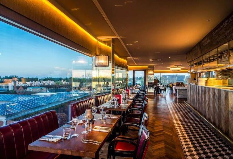 The Varsity Hotel & Spa