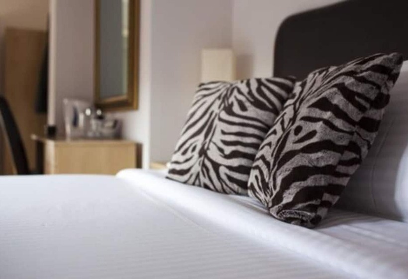 Отель The White Horse Inn