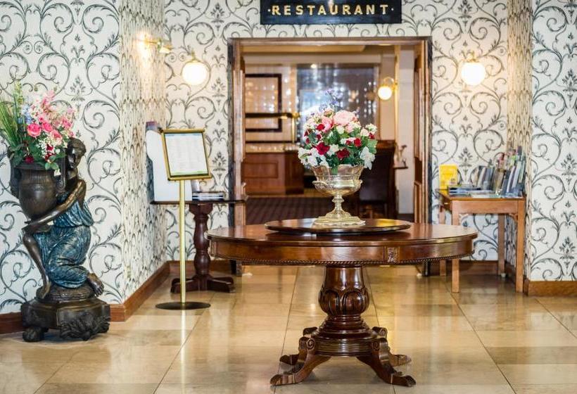 酒店 Three Counties