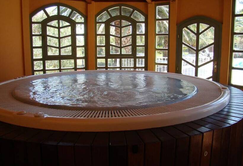 Отель Tropic Hôtel