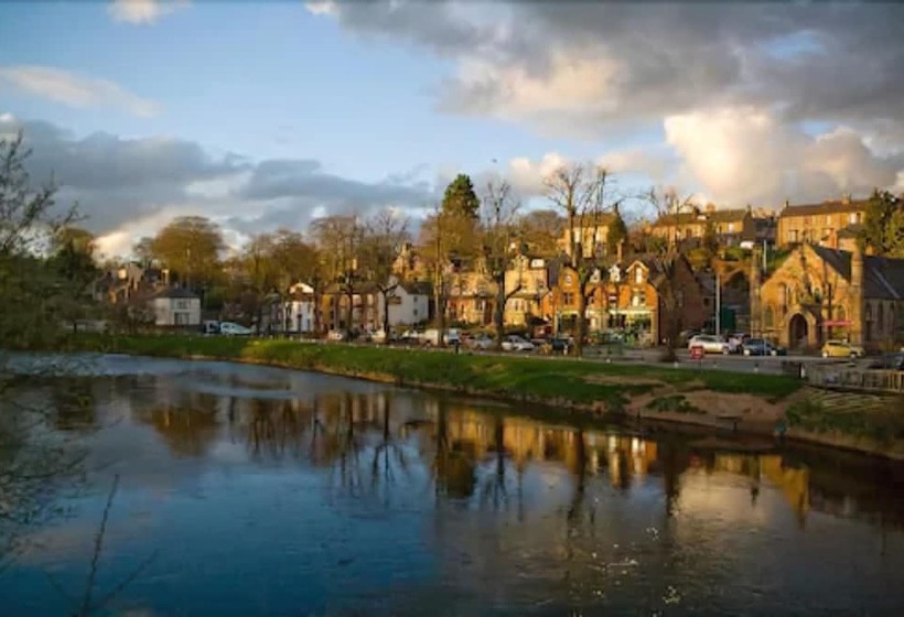 Отель Tufton Arms