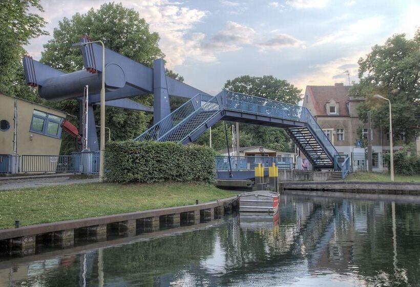 ホテル Und Restaurant Kranichsberg