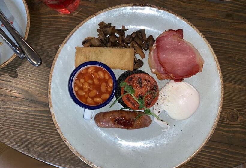 Отель Widbrook Grange