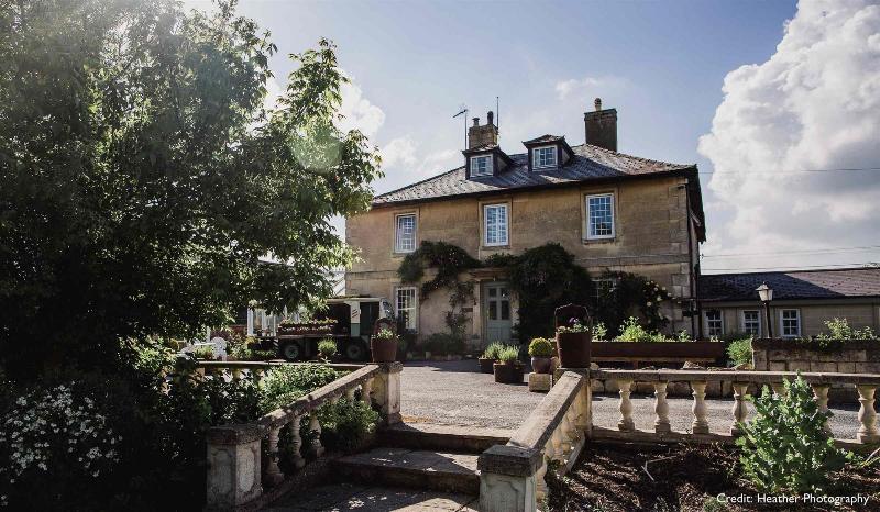 Отель Widbrook Grange