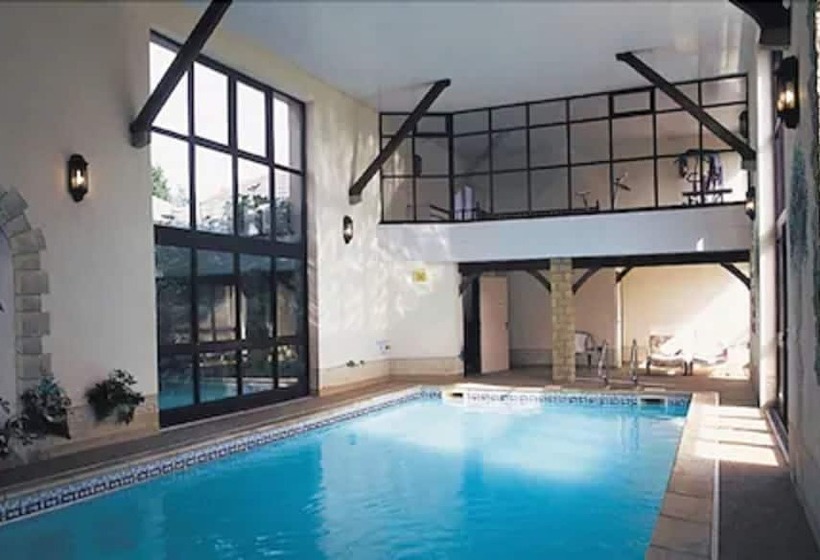 Отель Widbrook Grange