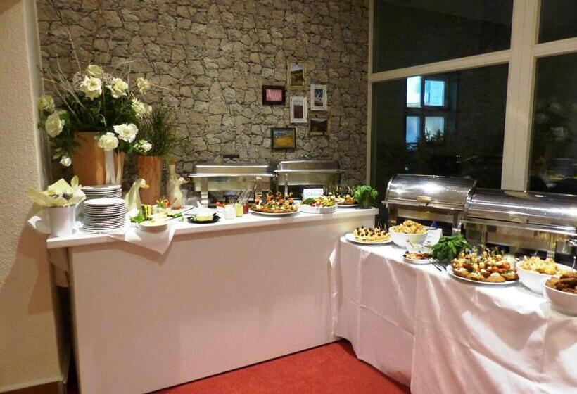 فندق & Restaurant ,,zur Alten Oder In Frankfurt Oder
