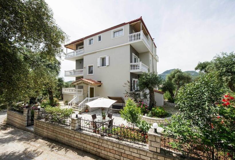 Kanali Village Parga