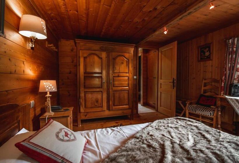 Les Chalets De La Serraz