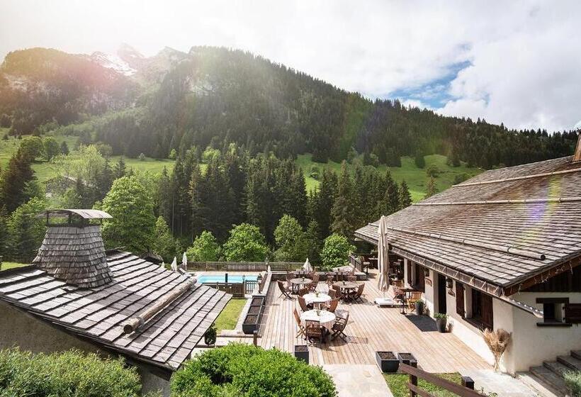 Les Chalets De La Serraz