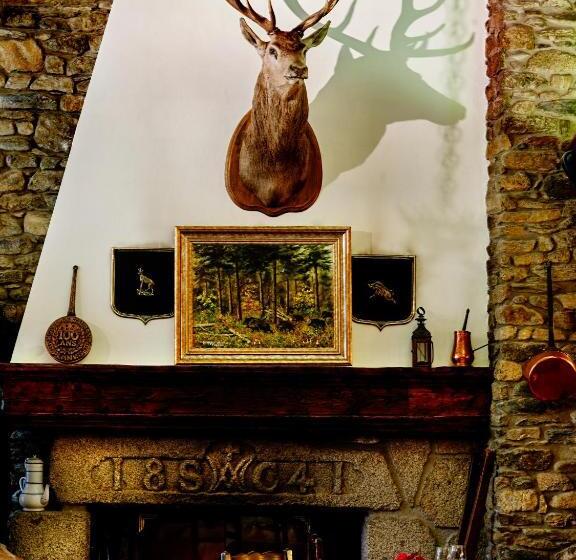 Logis Hotel Restaurant Planes