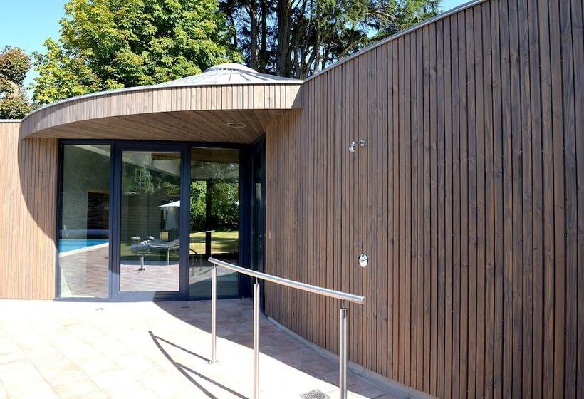 Logis Le Parc Hotel & Spa