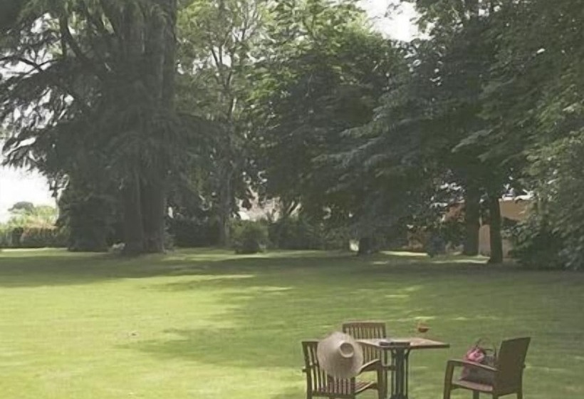 Logis Le Parc Hotel & Spa