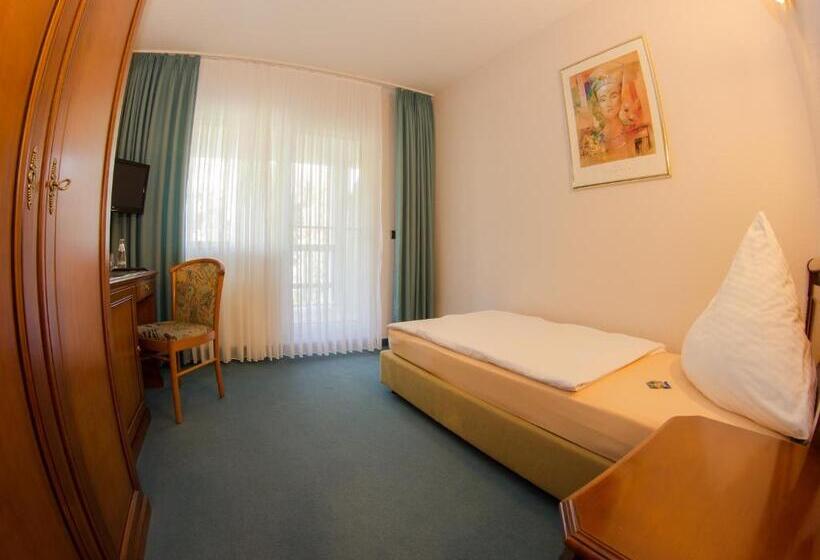 Parkhotel Schönewalde