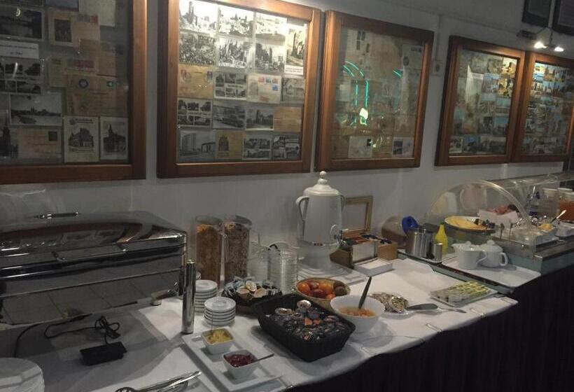 پانسیون Gasthof Goldener Hahn