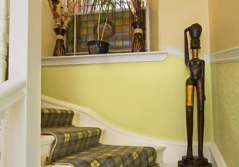 پانسیون Knap Guest House