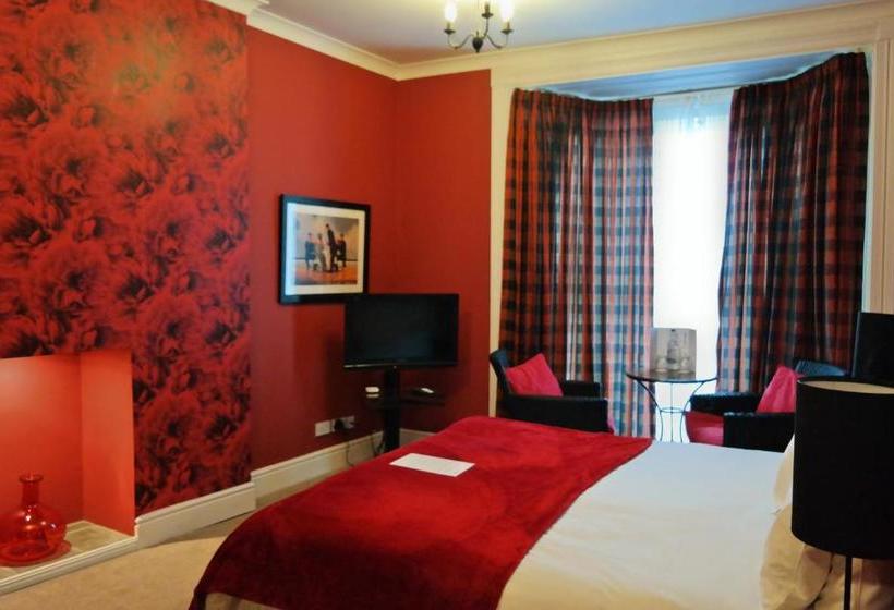 Пансион Patricks With Rooms