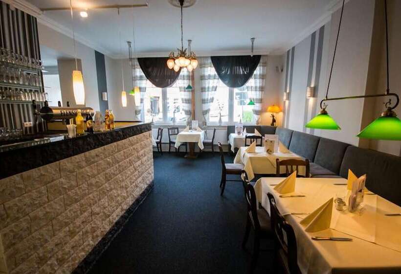 פנסיון & Restaurant Wiggers