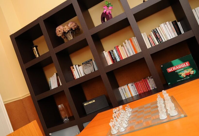 S & Residences  Le Metropole