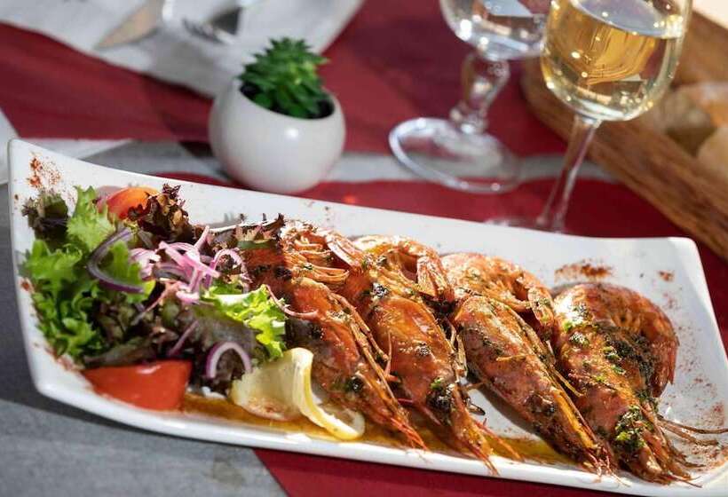 The Originals City, Relax Otel & Spa, Le Barcarès