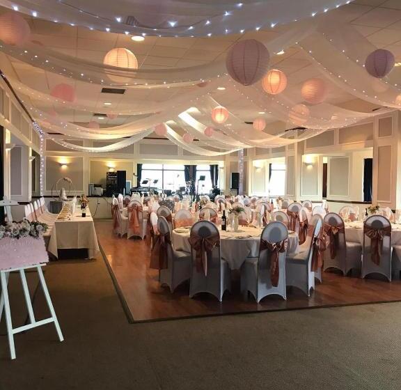 The Weigh Inn Hotel & Lodges