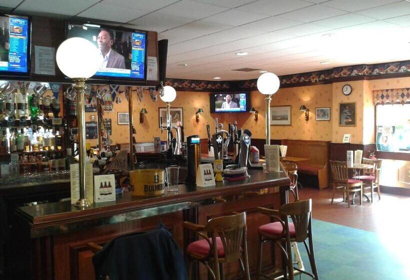 The Weigh Inn Hotel & Lodges