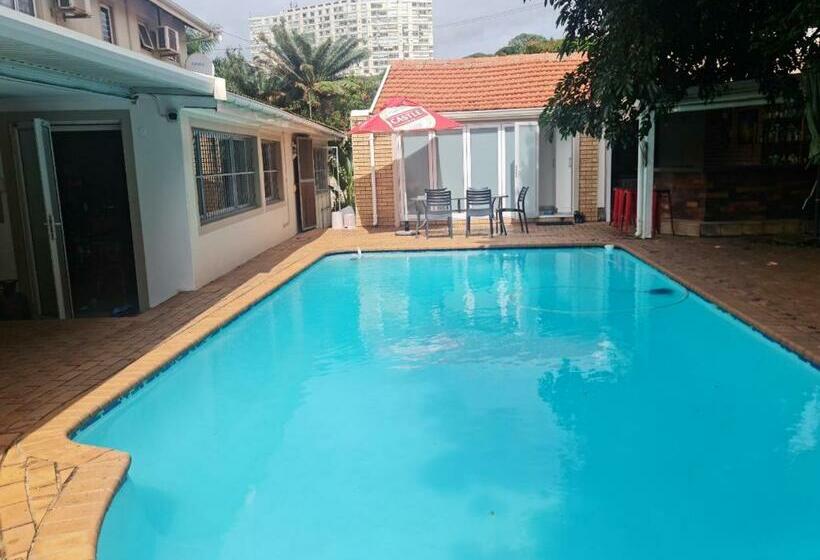 Africatamna Self Catering House