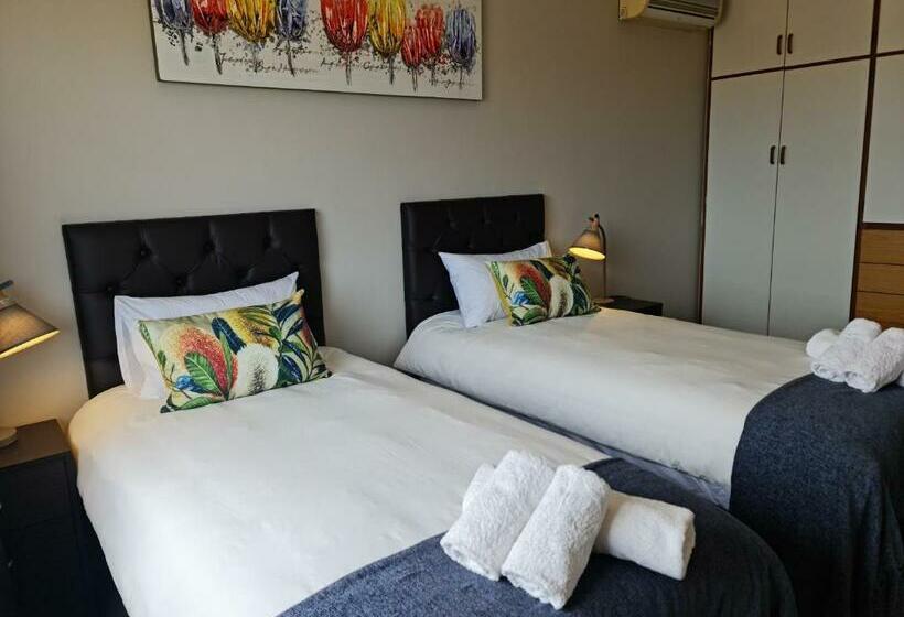 Africatamna Self Catering House