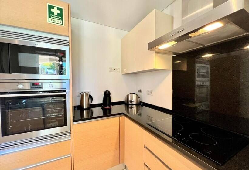 Algarve Amazing Villa With Pool By Homing