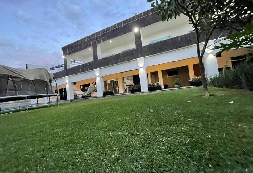 Amplia Eco Casa,alberca, Jardín,4 Hab,equipada