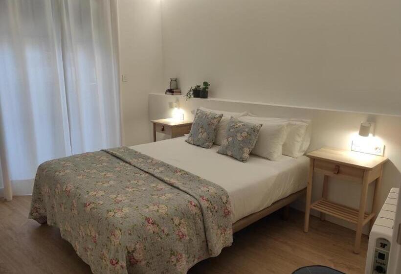 Apartamento A 140 M Playa Caneliñas  2 Habit. 4 6 Pax