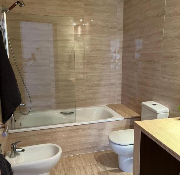 Apartamento, Piscina Y Jardín