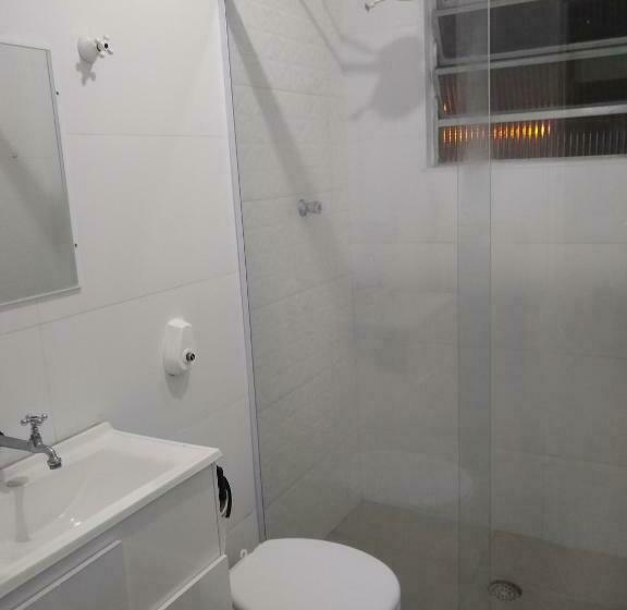 Apartamento Praia Grande Canto Do Forte, A 200 Metros Da Praia, A 2 Minutos A Pé Até A Praia